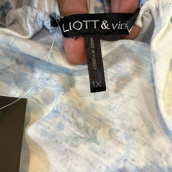 #363 Elliott & Vine sleeveless floral printed top size 1X - Picture 8 of 9